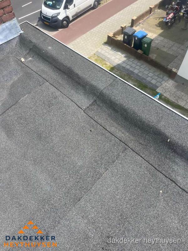Kosten dakisolatie: plat dak met bitumen dakbedekking in Heythuysen